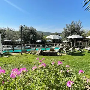 Landhaus E Glamping Serraiola Alta, Frassine